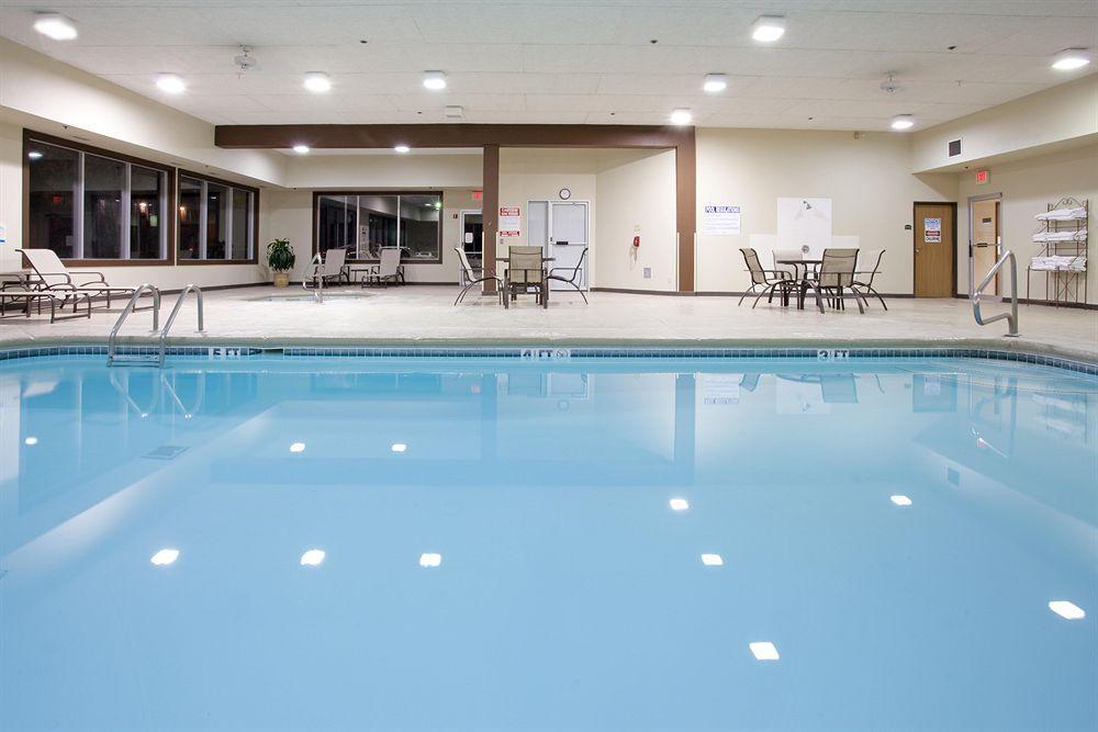 Country Inn & Suites By Radisson, Sidney, Ne Konforlar fotoğraf